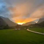 Lodge Dalen Gaard Og