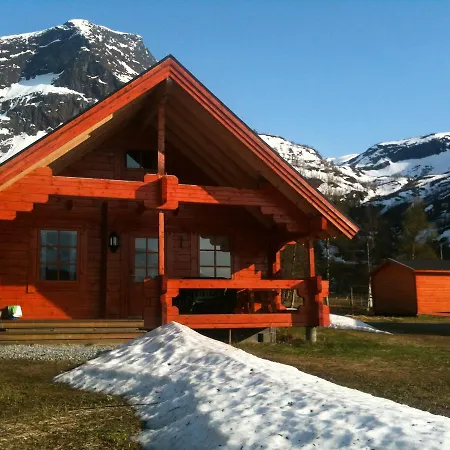 Dalen Gaard Og 山林小屋 *