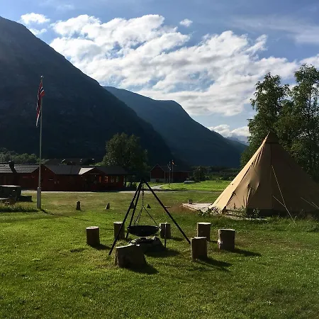 Dalen Gaard Og 山林小屋 盖郎厄尔峡湾